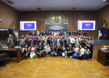Mahasiswa FISIP Unpad, UiTM Malaysia, dan NWU Filipina Kunjungi DPRD Kota Bandung