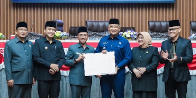 DPRD Kota Bandung menggelar Rapat Paripurna, Senin, 21 April 2025. Nicko/Humpro DPRD Kota Bandung.