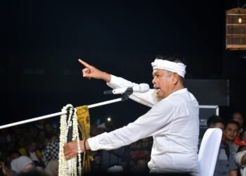 KDM Ingatkan Etika Penyampaian Aspirasi Supporter Persikas