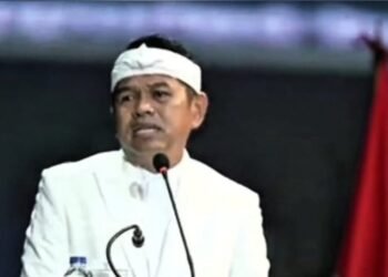 Atur Waktu Kegiatan Belajar Mengajar, Dedi Mulyadi Instruksikan Sekolah di Jawa Barat Kompak Masuk Senin-Jumat Jam 6 Pagi