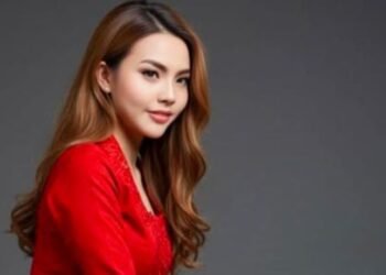 Pengakuan Robby Abbas saat Bertemu Lisa Mariana di Masa Lalunya, Bagaimana Pekerjaan Sang Model?