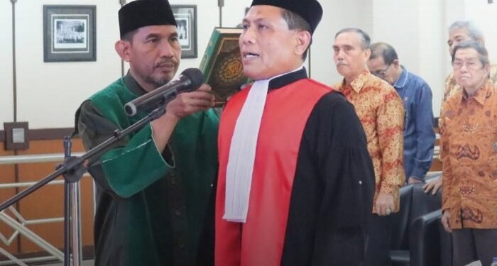 Potret Rudi Suparmono semasa dilantik sebagai Ketua PN Jakarta Pusat. (Instagram.com/@pengadilantinggi_jakarta)