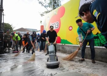 DLH Kota Bandung “All Out” Kawal Kebersihan Saat Laga dan Pawai Persib
