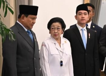 Ingar Usulan Pemakzulan Gibran, Jokowi Klaim Presiden dan Wapres di Indonesia Itu Sepaket