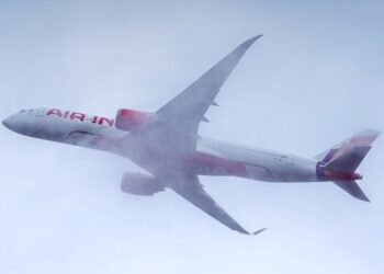 Kemlu Pastikan Tak Ada WNI saat Insiden Pesawat Air India yang Jatuh di Ahmedabad