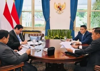Seskab Teddy Ungkap Presiden Prabowo Langsung Gelar Ratas Usai Terima Kunjungan PM Malaysia, Beberkan Beberapa Isu yang Dibahas