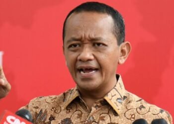 Bahlil: Jangan Salahkan Pemerintah, Kalau Kerja Susah Coba Intropeksi Diri