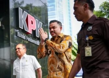 Saat Menteri Maman Datangi KPK Tuk Bela Istrinya yang Diduga Plesiran ke Istanbul-Milan Pakai Uang Negara