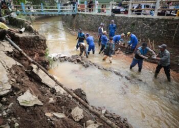 Pemkot Bandung Gerak Cepat Tangani Longsor di Cicaheum