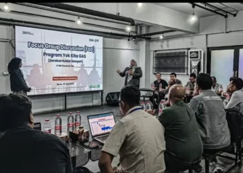 BRI Peduli Salurkan Bantuan Program “Yok Kita GAS” di Pasar Kosambi dan Bank Sampah KB Soka Kota Bandung