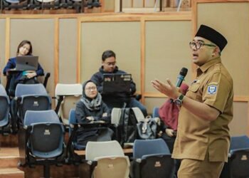 Farhan Bongkar “Rahasia” Integritas Seorang Politisi, di Hadapan Mahasiswa ITB